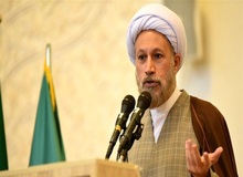 امام جمعه شیراز: مذاکره با آمریکا معنا ندارد/ مومن از یک سوراخ دوبار گزیده نمی شود