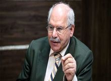 بجای سرمایه‌گذاری در ونزوئلا، خانه ساختند و فروشگاه اتکا راه‌انداختند