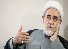 منتجب نیا:«بله قربان گو ها» و «کوتوله ها» در دولت مستقر شده‌اند/ می‌خواهند مانند دوران جنگ با«گنده‌گویی»کارها را به پیش ببرند/ تیم دیپلماسی در حال باج دادن به روس‌هاست/ مخبر و رضایی سابقه ای در حوزه اقتصاد ندارند/ دولت در بالاترین سطح پنهان کاری می‌کند
