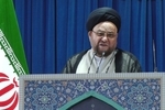 امام جمعه اصفهان: امدادهای غیبی محور اصلی پیروزی‌های جمهوری اسلامی است/ اعتماد به دشمن در مذاکرات خطایی استراتژیک است 