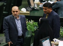 دو نماینده بازداشت شده بعد از آزادی از زندان اوین+ تصاویر