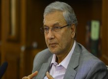 ربیعی: دنیای سیاست آدم‌ها را آنچنان که هستند، نمی‌بیند