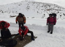 بارش برف در کرج هم قربانی گرفت
