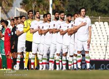 روزنامه اصولگرا: فدراسیون فوتبال بازیکنان را جلو انداخته برای غارت بیت‌المال!