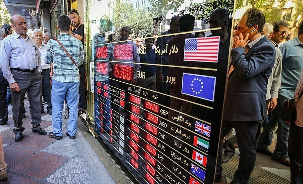 یک پیش‌بینی مهم درباره نرخ ارز در روزهای آینده/  احتمال بالای شکست مذاکرات  چقدر بر قیمت ارز تاثیر داشت