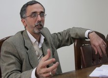 به سکوت فراکسیون امید و شخص عارف درباره قضیه نماینده سلماس انتقاد داریم / شجاعتی که در هاشمی سراغ داشتیم را در روحانی نمی‌بینیم