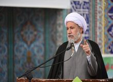 امام جمعه شیراز:  برخی رسانه ها تبلیغ کفر، بی ایمانی و بی حیایی می کنند