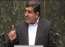 بابایی، نماینده مجلس: می‌خواهند توپ را به زمین قوای دیگری بیندازند و مجلس را با جامعه کارگری درگیر کنند