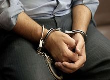  مرد تعمیرکار برای راضی کردن  زن جوان به رابطه جنسی، داخل خودروی او شنود کار گذاشته بود!