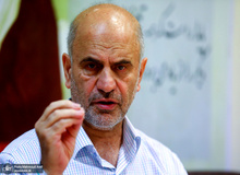 فرشاد مومنی: اینکه ۹۰ درصد آب شیرین کشور صرف کشاورزی می شود دروغ مافیای سدسازی و انتقال آب است/ مظلوم ترین بخش اقتصاد ایران، بخش کشاورزی است بعد می گویند چرا جمعیت زیادی در ایران سوء تغذیه دارند
