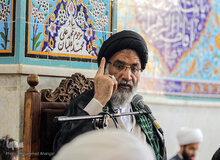انتقاد امام جمعه اهواز از دولت: از چند فروشگاه بزرگ اهواز پرسیدم ، گفتند ۳ هزار قلم کالا دارند ، یک هزار قلم افزایش قیمت داشته‌اند