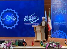 رئیس ستاد امر به معروف و نهی از منکر : قداست رهبری، متفاوت از رهبری‌های دنیاست/ 
معتقدیم رهبری از بالا تعیین شده است/ ولایت فقیه ظهور صغری برای رسیدن به ظهور کبری است/ مردم ما در زمان پهلوی هیچ رفاهی نداشتند، نه قدرتی، نه تولیدی، و نه پیشرفتی