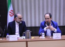 رییس دانشگاه تهران: پذیرفته نیست که وقتی نیروی حفاظت فیزیکی از دانشجویی درخواست مشاهده کارت می‌کند امتناع کند/ برخی دانشجویان می‌گویند که نمی‌خواهند شناسایی شوند