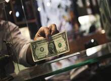 قیمت واقعی دلار چندهزار تومان است؟
