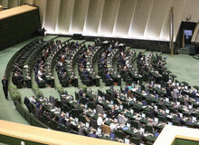 نایب رئیس کمیسیون برنامه: میزان فروش واقعی نفت مشخص نیست/شفافیت در بودجه دیده نخواهد شد/ زنگنه: بودجه ۱۴۰۵ در تضاد کامل با اهداف برنامه هفتم است