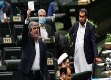 سایت الف: تاجگردون می خواهد اتهام فساد، رانت خواری و..خود را به یک دعوای قومیتی تبدیل کند