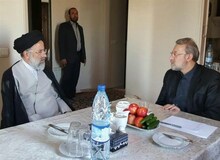 حقیقت پور: لاریجانی استعفا نداده فقط خواسته دست رئیسی در پیگیری قرارداد ۲۵ ساله با چین باز باشد
