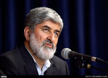 مطهری: معرفی نکردن کابینه جناحی نکته مثبتی برای روحانی است/ احتمال رای نیارودن ۲ وزیر وجود دارد

