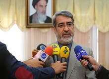 هدف از تغییر استانداران انتقال تجربیات و جوان گرایى است