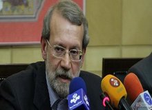 هشدار لاریجانی به آمریکایی‌ها: اگر مختصر عقلی دارید، وارد جنگ نظامی با ایران نشوید