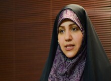 زهرا ساعی: مسئولان تبریزی بابت محبوس کردن خبرنگاران خانم در جریان مسابقات بسکتبال عذرخواهی کنند
