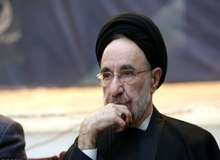 کیهان: امثال خاتمی و خوئینی‌ها به ۱۰۰ درصد ملت ایران خیانت کردند