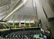 وزیر صمت اسامی نمایندگان تهدیدکننده را به وزارت اطلاعات تحویل دهد