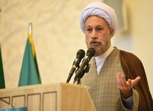 امام جمعه شیراز: رأی دادن ملت ایران یعنی امام زمان هست 