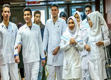  ۱۶ هزار پزشک از ایران رفتند؛چهار هزار و ۲۷ پزشک درخواست صدور گواهی عدم سوء‌پیشینه برای مهاجرت داده اند/  ۱۶۰ متخصص قلب مهاجرت کرده‌اند