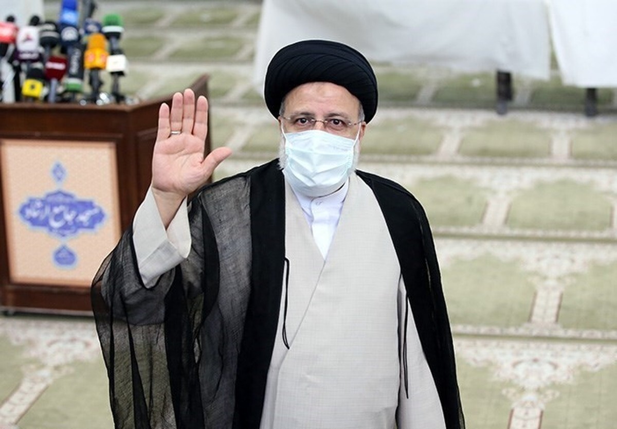 سپاه استان خراسان  در اقدامی عجیب  «انتصاب رئیسی» را به عنوان رئیس جمهور تبریک گفت/ عکس