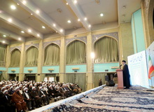 رئیسی: از حقوق ملت در مذاکرات کوتاه نمی‌آییم/ ائمه جماعات گره از زندگی مردم باز می‌کنند