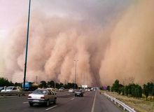 هشدار سطح نارنجی گرد و خاک و افزایش غلظت آلاینده‌ها برای ۲۱ استان کشور
