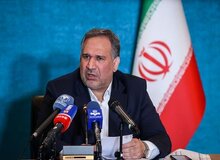 رئیس کمیسیون اقتصادی مجلس: واحد پول ملی ریال باقی می‌ماند/مردم نگران نباشند