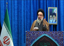 امام جمعه تهران: آمریکا بیچاره و بدبخت شده/  جمهوری اسلامی به یک ابرقدرت در جهان تبدیل شده‌/ توان هسته‌ای ما پابرجاست