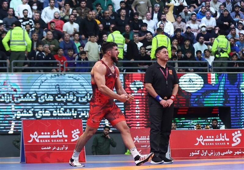 قهرمانی بانک شهر با شکست استقلال در فینال جنجالی