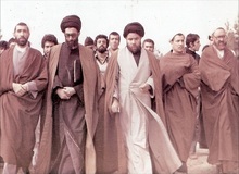 روایتی جالب از نخستین دیدار آیت‌الله هاشمی با رهبر انقلاب در بین‌الحرمین