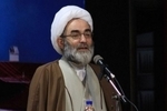فلاحتی امام جمعه رشت: آمریکا از مقابله به مثل ایران علیه زیرساخت های انرژی و پتروشیمی کشورهای حاشیه خلیج فارس هراس دارد/  پادشاهان کشورهای عربی به فکر ملت خود نیستند