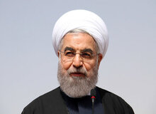  بازدید دکتر روحانی از نمایشگاه عملکرد دولت در رفع مشکلات حاشیه نشینی مشهد مقدس