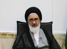 نماینده ولی فقیه در قم: مردم با رأی خود نشان دادند که رییس‌جمهور حوزوی می‌خواهند

