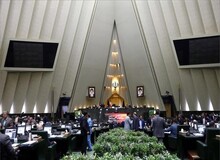 کدام یک از نمایندگان مجلس، بیشترین و کمترین مشارکت را در رای گیری های یک ماه اخیر  داشتند؟