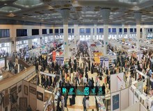 گشت ارشاد فقط برای دختران و زنان ایرانی است؟