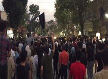 روایت ارگان رسانه ای نزدیک به سپاه«تجمع غروب یکشنبه مردم سنندج در اعتراض به جان باختن مهسا امینی» / آنان از توضیح پلیس قانع نشده اند + عکس