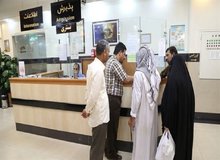 در آمد دلالان زیبایی در مشهد از ۳۰۰ تا ۶۰۰ دلار  / یک پزشک زیبایی: لیدرها برای آوردن مریض خارجی ۵۰ درصد پورسانت می خواهند/ ۵ هزار تا ۶ هزار لیدر در مشهد فعال هستند 