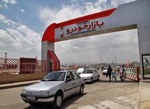 بالا رفتن قیمت خودروهای داخلی در پی افزایش قیمت بنزین: نه خریداری است نه فروشنده ای! (+قیمت)
