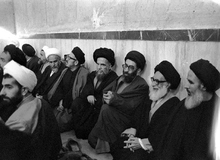آیت‌الله خامنه‌ای جلسه سران قوا را برای چه برنامه تلویزیونی زودتر تعطیل می‌کردند؟