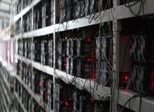 قبض برق ماینر چینی مستقر در رفسنجان/ تصویر