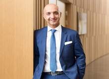 یک ایرانی‌تبار مدیرعامل Novo Nordisk، شرکت سازنده داروی لاغری اوزمپیک شد/ مازیار مایک دوستدار کیست؟