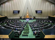 درخواست نمایندگان مجلس برای برگزاری جلسه غیرعلنی درباره "دلار و تلگرام"
