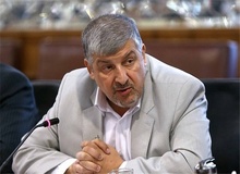 حقیقت پور: آنگلا مرکل، با آنکه مسلمان نیست اما بعد از ۱۵ سال در قدرت بودن همان خانه ای را دارد که ۱۵ سال پیش داشت/ حتی لباس هایش هم تغییری نکرد