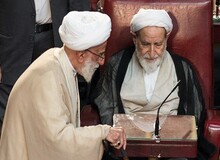 واکنش آیت الله جنتی به کناره گیری محمد یزدی از شورای نگهبان/ شجاعت از خصایص  آیت الله یزدی است
